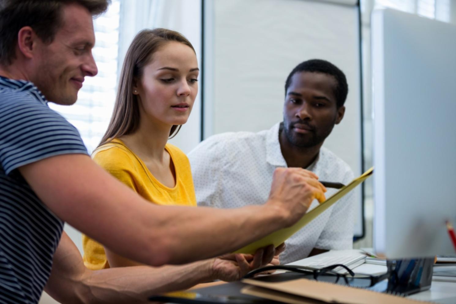 Daily expense management and budget planning